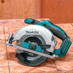Makita® XSS02Z 18V LXT Lithium-Ion Cordless Circular Saw, 6-1/2-Inch, Tool Only -Cheap Power Tools Store B1774858 3
