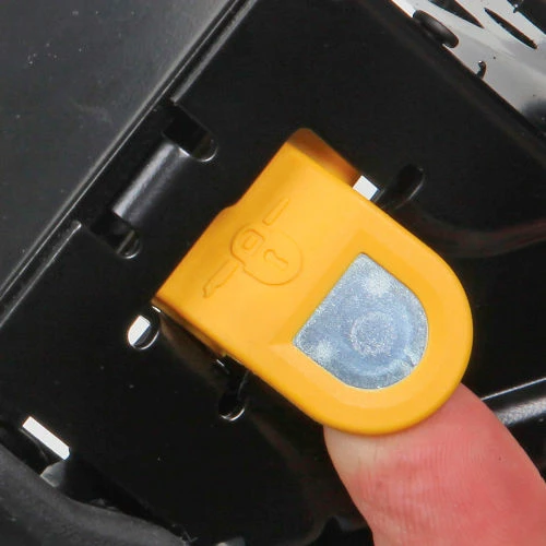 DeWALT® DWE305 12 Amp Keyless Variable Speed Corded Reciprocating Saw 12 DeWALT® DWE305 12 Amp Keyless Variable Speed Corded Reciprocating Saw - Image 12