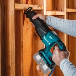 Makita® LXT® Cordless Recipro Saw, Tool Only, Li-Ion, 2X 18V, Brushless, 0-2300/3000 RPM 9 Makita® LXT® Cordless Recipro Saw, Tool Only, Li-Ion, 2X 18V, Brushless, 0-2300/3000 RPM -Cheap Power Tools Store Makita XRJ06Z 4